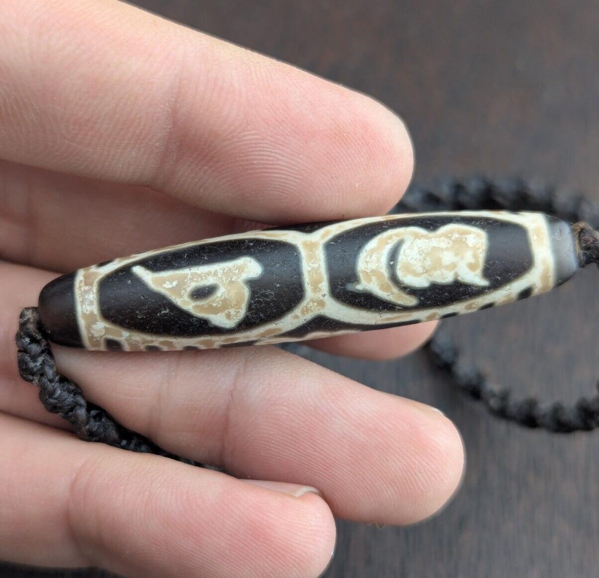 Vintage old tibetan very unique eyes agate stone dzi bead big amulet