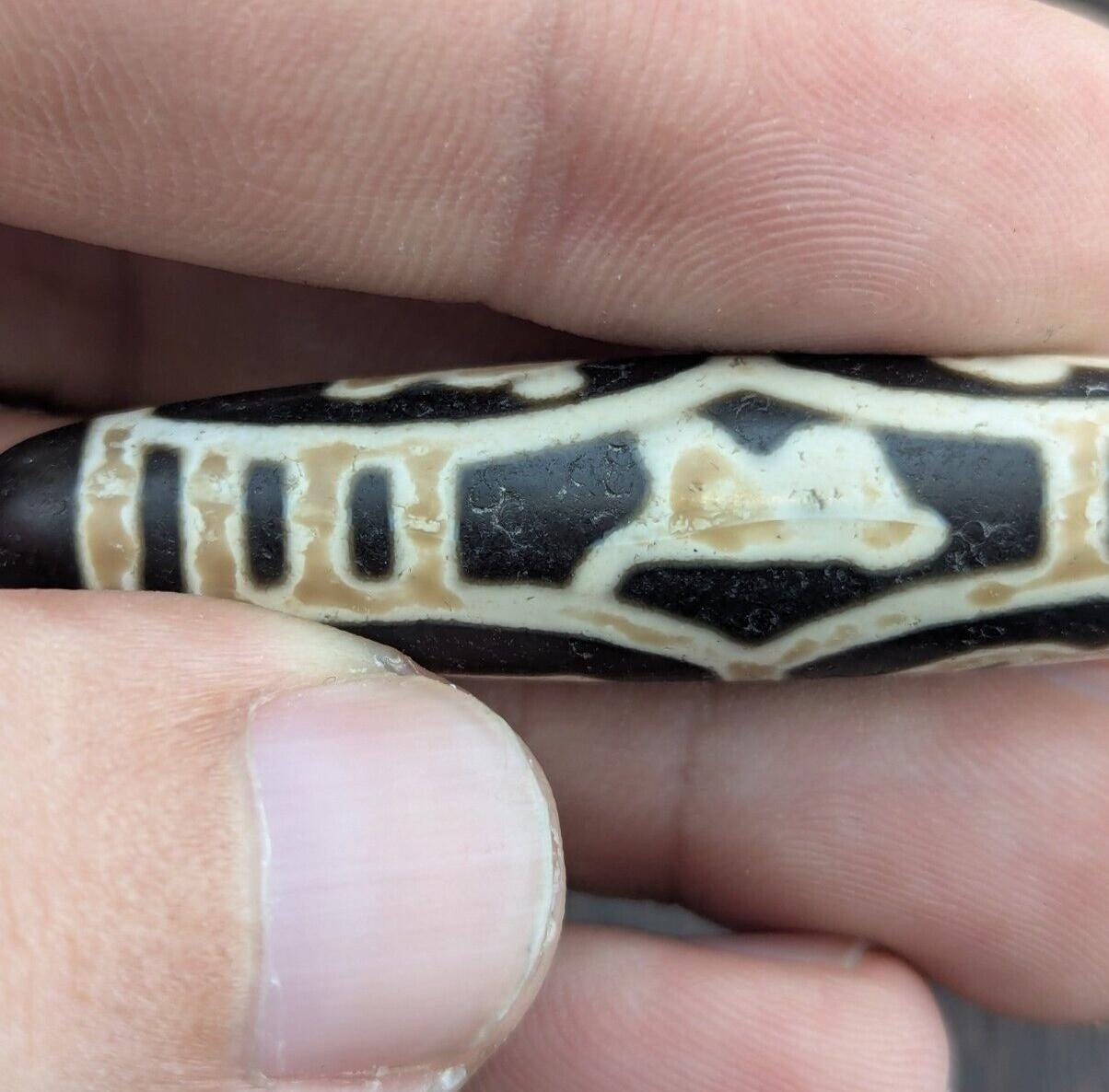 Vintage old tibetan very unique eyes agate stone dzi bead big amulet