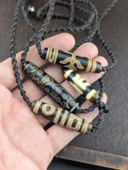 Lot 4 vintage old tibetan very unique eyes patterns agate stone dzi bead amulet