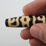Rare pattern eyes unique pattern himalayan indo tibetan agate dzi bead amulet