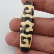 Rare pattern eyes unique pattern himalayan indo tibetan agate dzi bead amulet