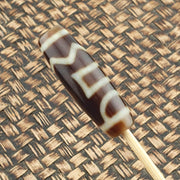 Sky earth eyes unique pattern himalayan tibetan agate dzi bead amulet