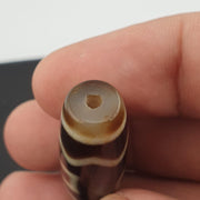 Sky earth eyes unique pattern himalayan tibetan agate dzi bead amulet