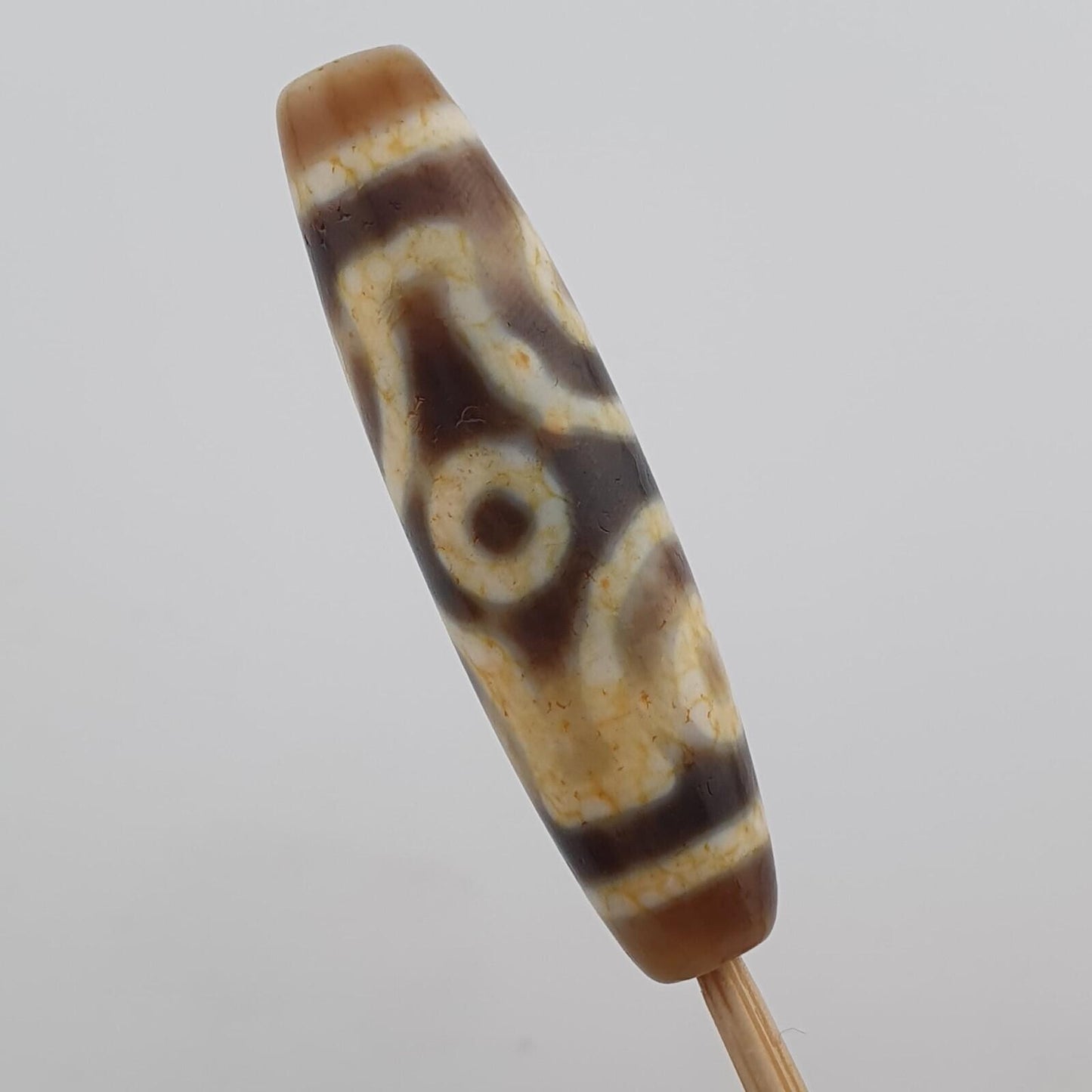 Circle 6 eyes in eyes unique pattern himalayan tibetan agate dzi bead amulet