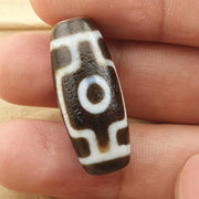 Soft skin eyes in eyes unique pattern himalayan tibetan agate dzi bead amulet