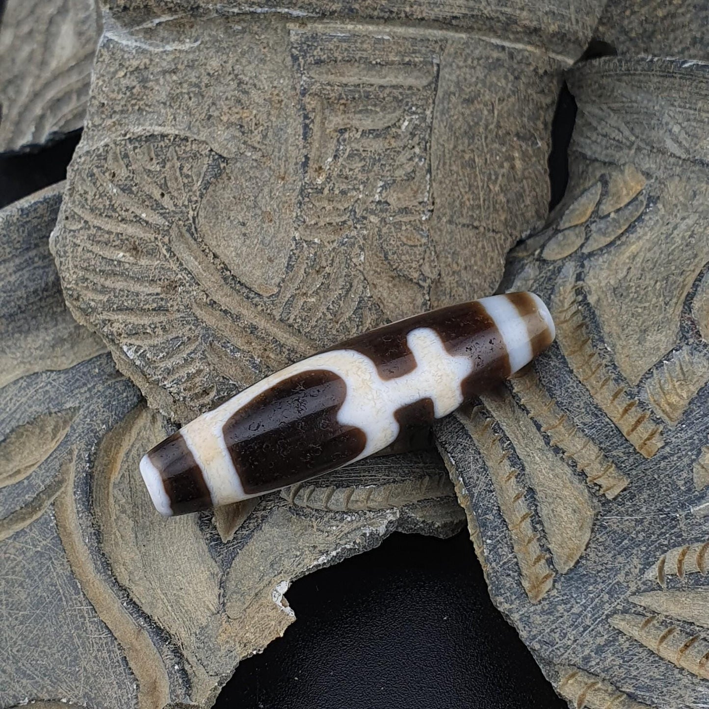 Treasure vase totem tibetan old agate dzi bead amulet pendant