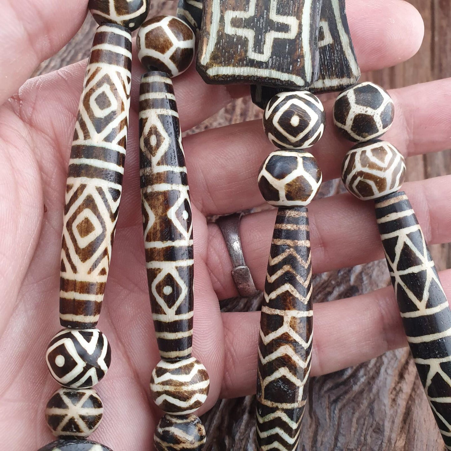 Pumtek Petrified Wood Beads Necklace South Asian Burmese Vintage Late 20th Century Tribal Jewelry