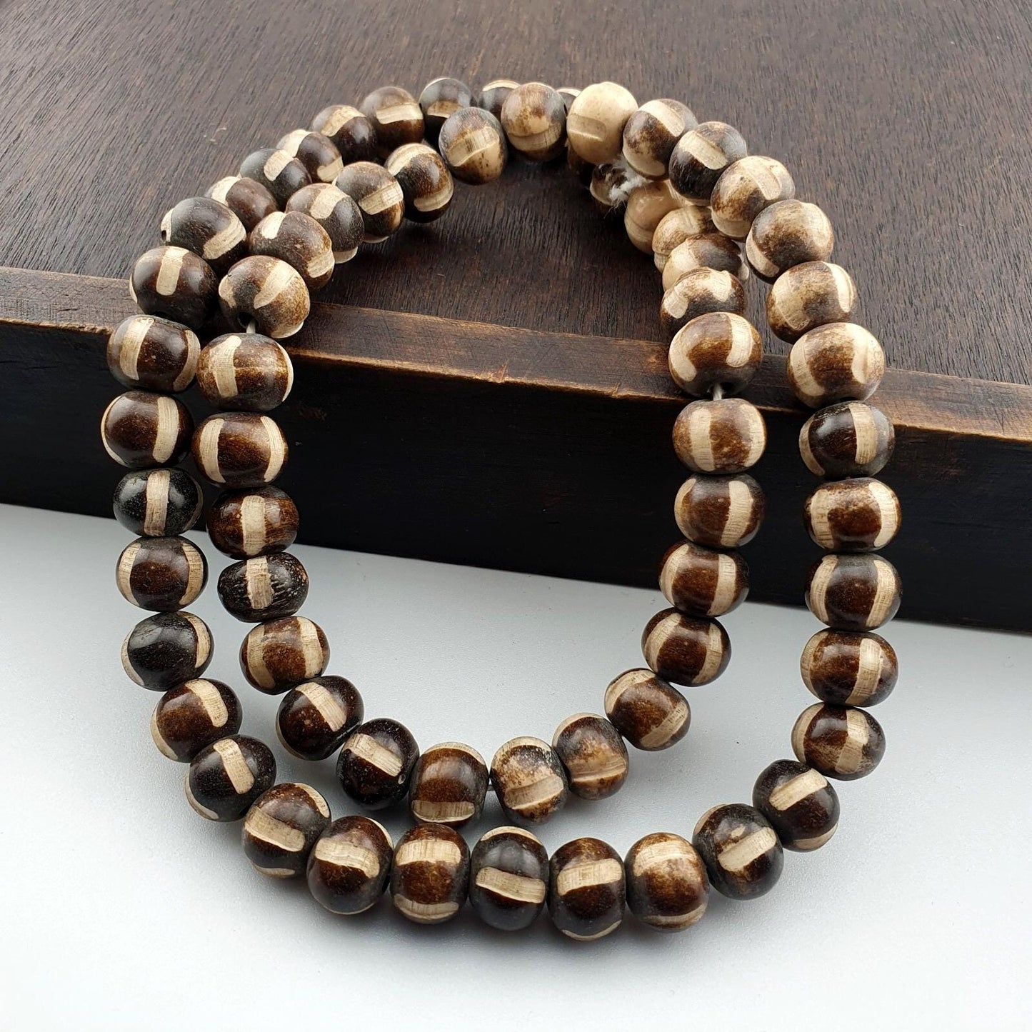 Vintage tibetan carving yak bone (buffalo) beads beaded necklace 11.5mm