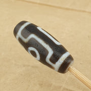 Soft skin eyes in eyes unique pattern himalayan tibetan agate dzi bead amulet