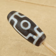 Soft skin eyes in eyes unique pattern himalayan tibetan agate dzi bead amulet