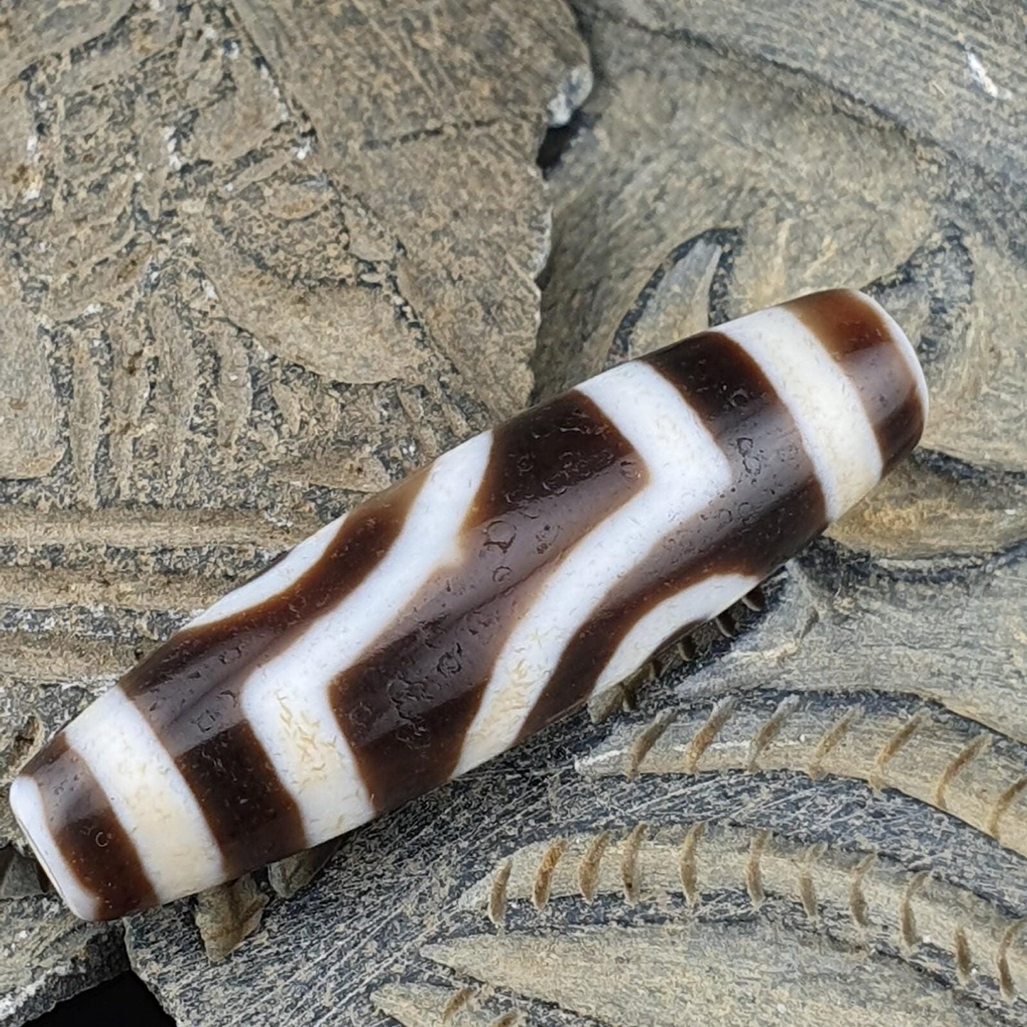 Round totem tibetan old agate dzi bead" heaven & earth " amulet pendant