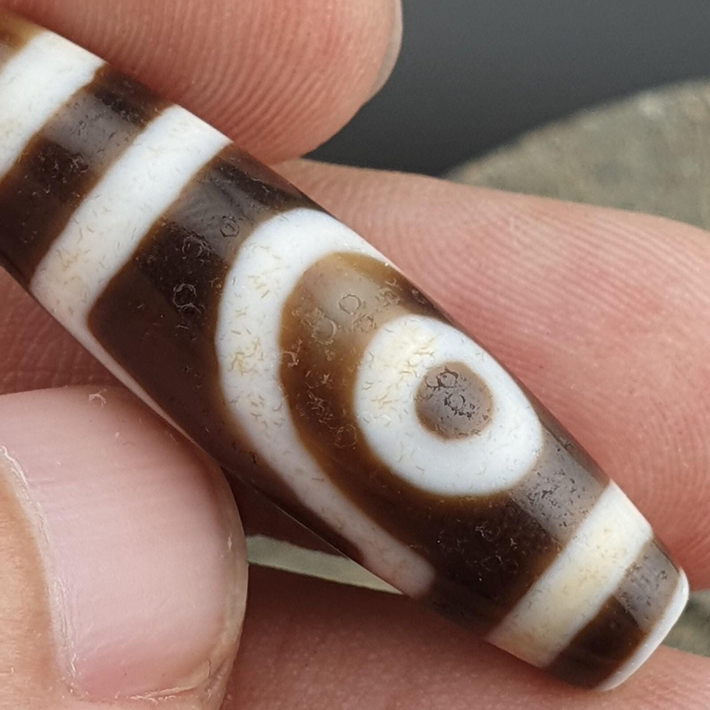 Round totem tibetan old agate dzi bead" heaven & earth " amulet pendant