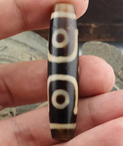 Tibetan Dzi Agate Bead Pendant: 1 Eye & 2 Circle Eyes Amulet