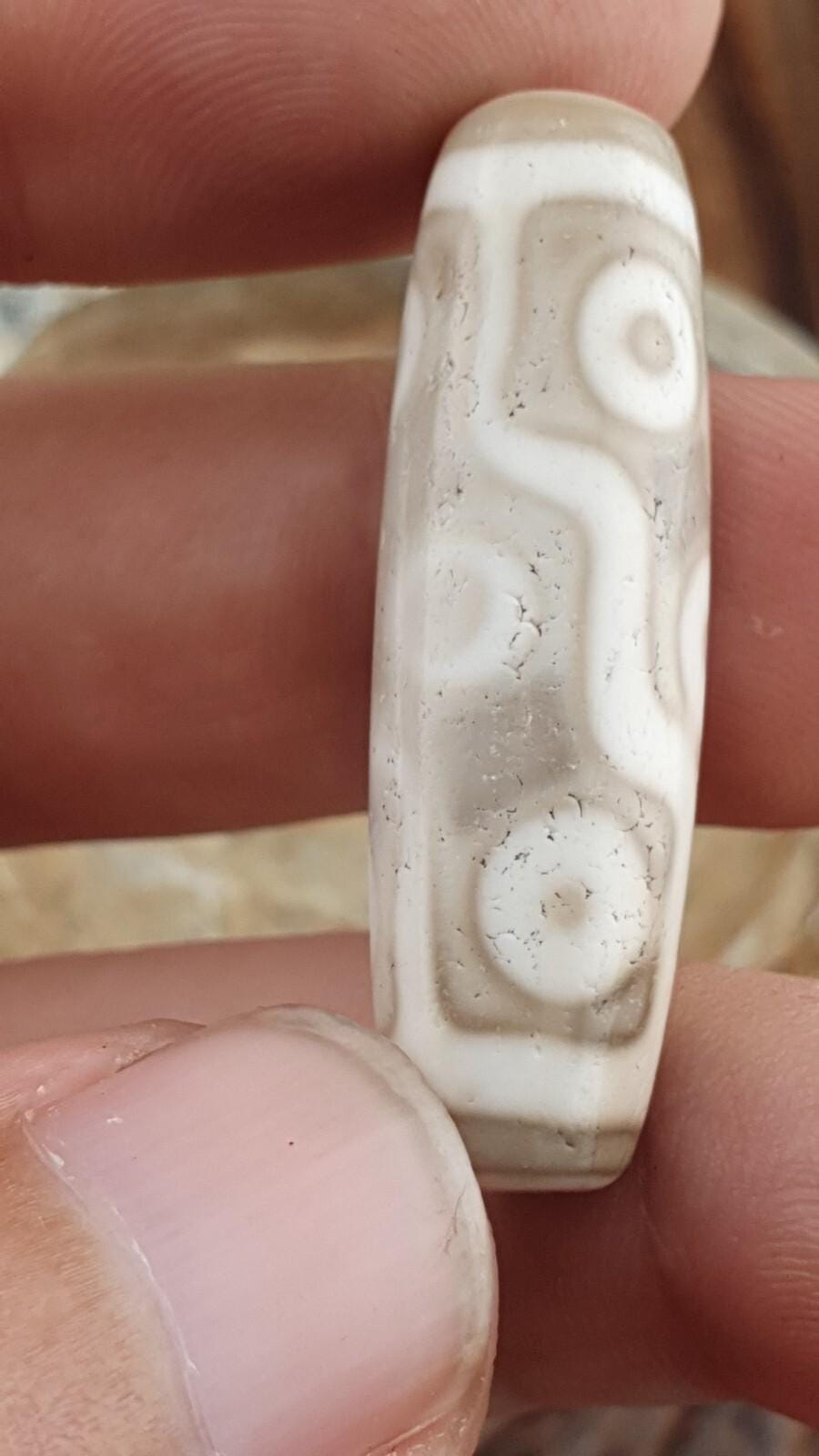Vintage old himalayan indo tibetan 9 falling eyes eye dzi gray agate amulet bead