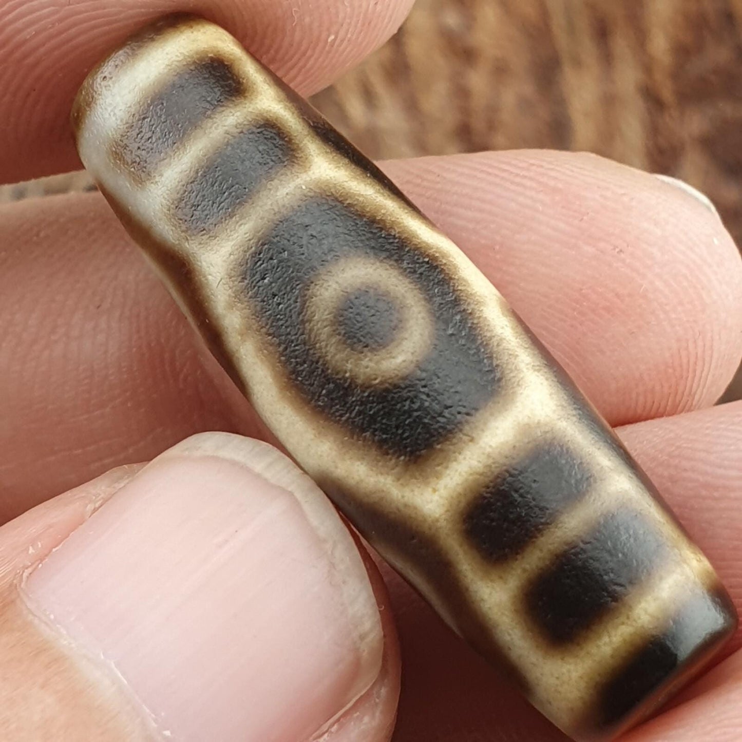 Vintage Tibetan Dzi Bead 6 Eyes Agate Stone Amulet Indo Himalayan Protection Charm