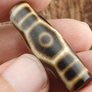 Vintage Tibetan Dzi Bead 6 Eyes Agate Stone Amulet Indo Himalayan Protection Charm