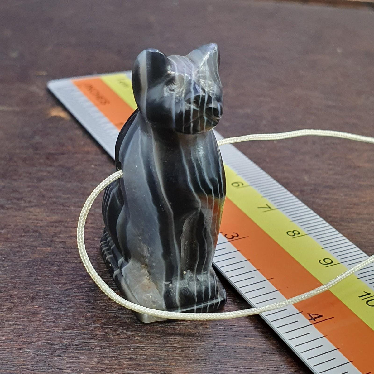 Antique agate animal figurine cat figure gemstone sculptures bead amulet