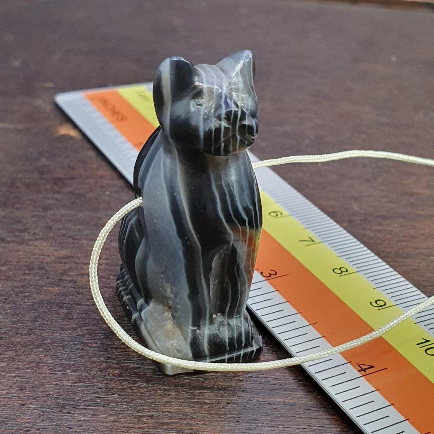 Antique agate animal figurine cat figure gemstone sculptures bead amulet