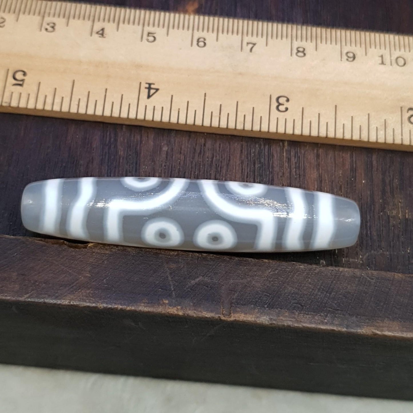 Tibetan 7 Eyes Dzi Bead: Agate Amulet for Protection & Clarity
