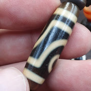 Tibetan dzi agate, carnelian himalayan carving yak bone beaded bracelet