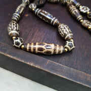 Antique south asian burmese pumtek pyu dzi pattern beads long necklace