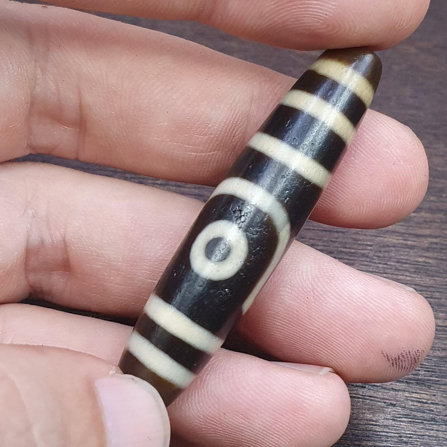 Very unique 5 eyes old himalayan indo tibetan agate dzi bead rare pattern