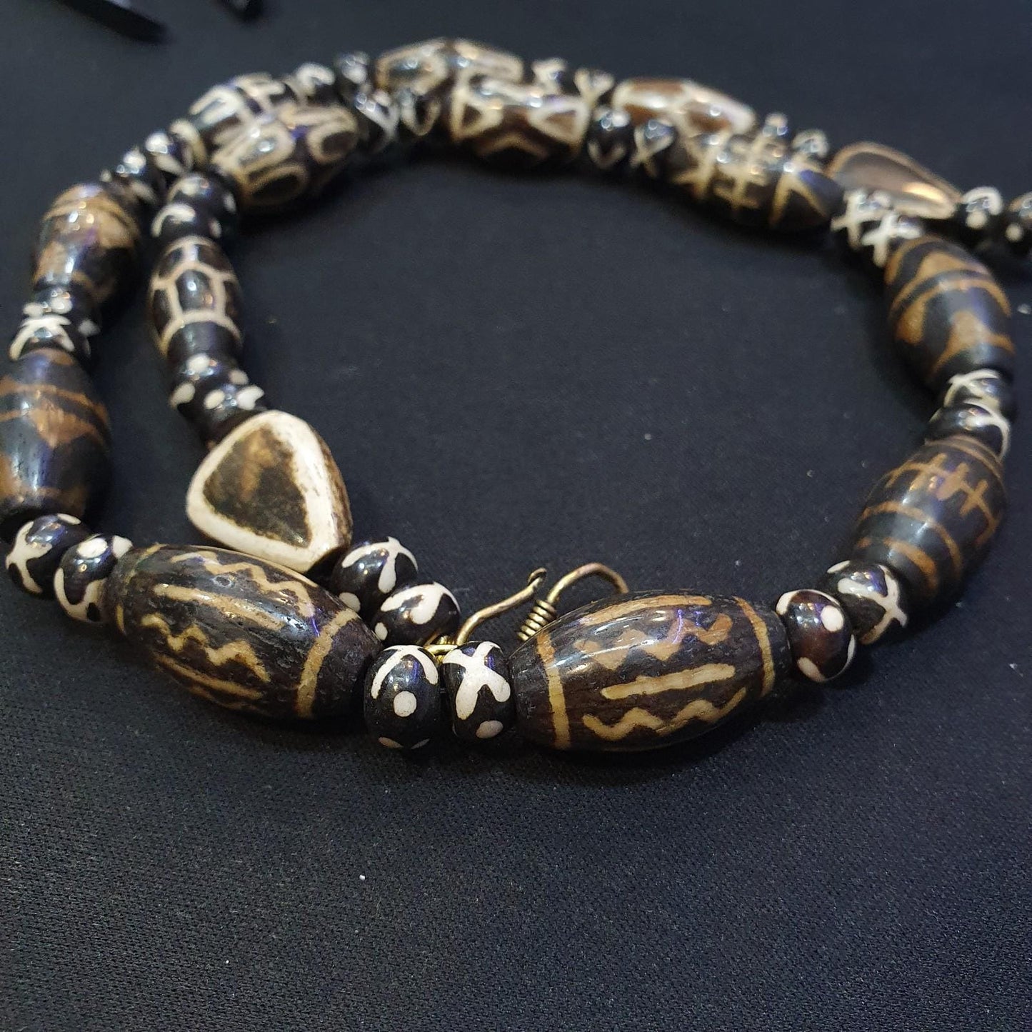 Burmese Pumtek Petrified Wood Bead Necklace: South Asian Dzi Patterns