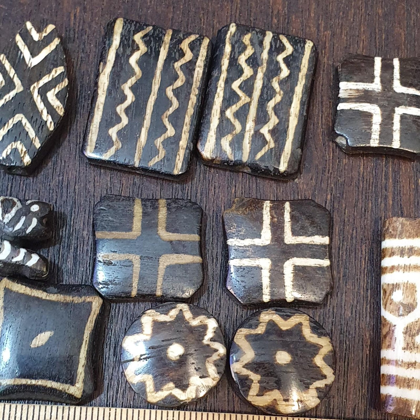 Lot 14 south asian burmese old pyu pumtek stone very rare beads pendants