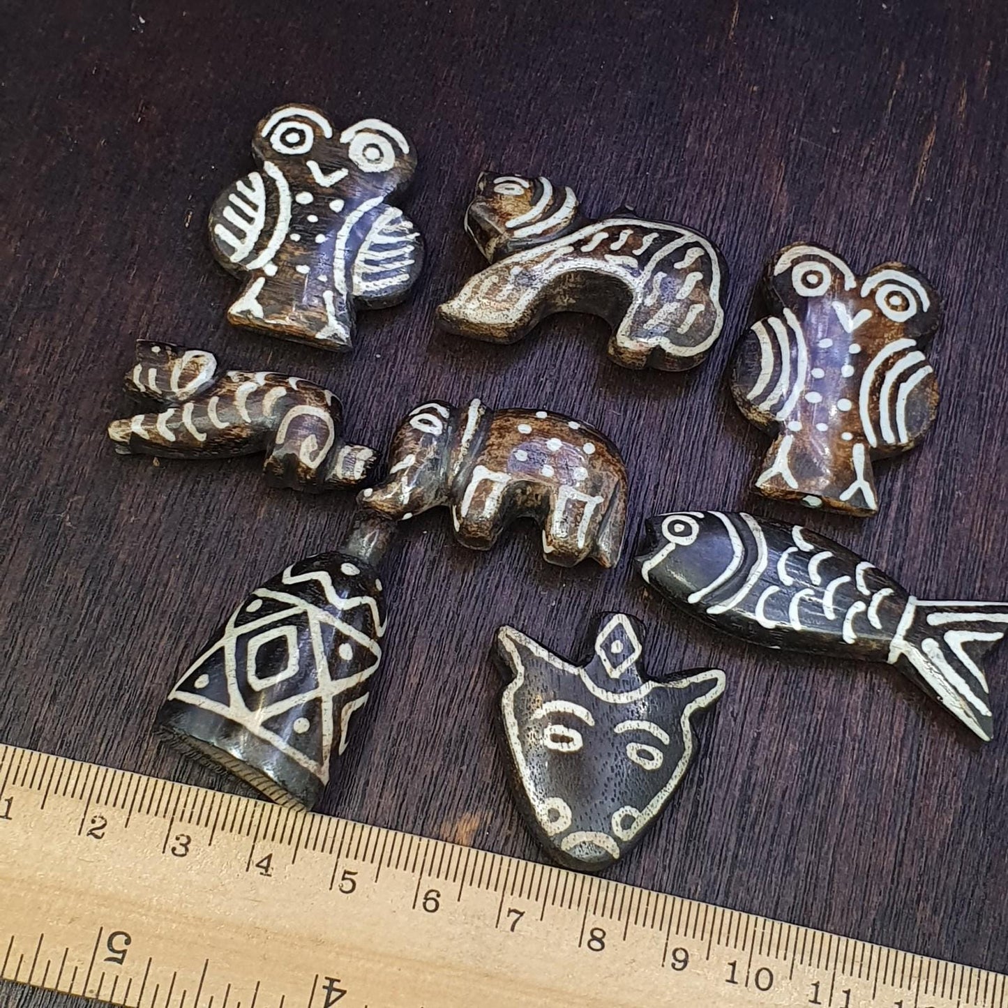 Lot 8 south asian burmese old pyu pumtek animal figurine stone beads pendants
