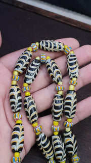 Vintage fancy feather venetian 4mm whiteheart beads necklace