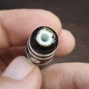 Himalayan tibetan 8 eyes pattern agate dzi bead spiritual amulet bead