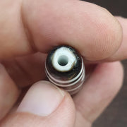 Himalayan tibetan 8 eyes pattern agate dzi bead spiritual amulet bead