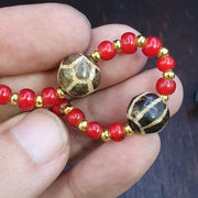 Antique Dzi Agate, Tibetan Carved Animal Bracelet | Multi-Hued Beads, Handcarved Figurines | Elastic Fit