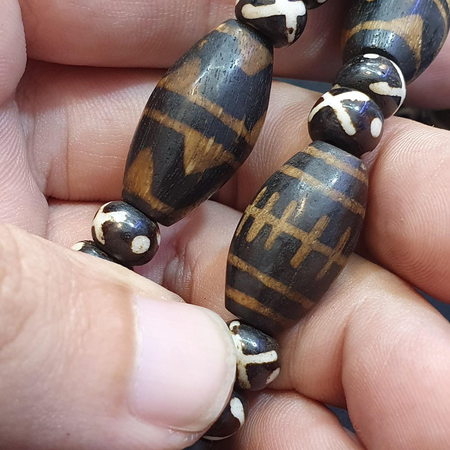 Burmese Pumtek Petrified Wood Bead Necklace: South Asian Dzi Patterns