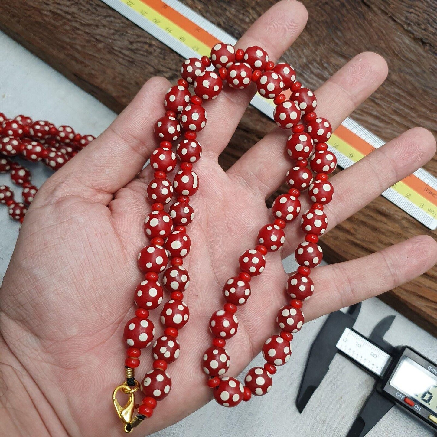 Venetian red whiteheart and venetian inspired red skunk glass beads necklacegift