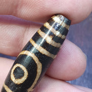 Dzi 2 eyes pattern asian burmese old pumtek petrified wood stone bead