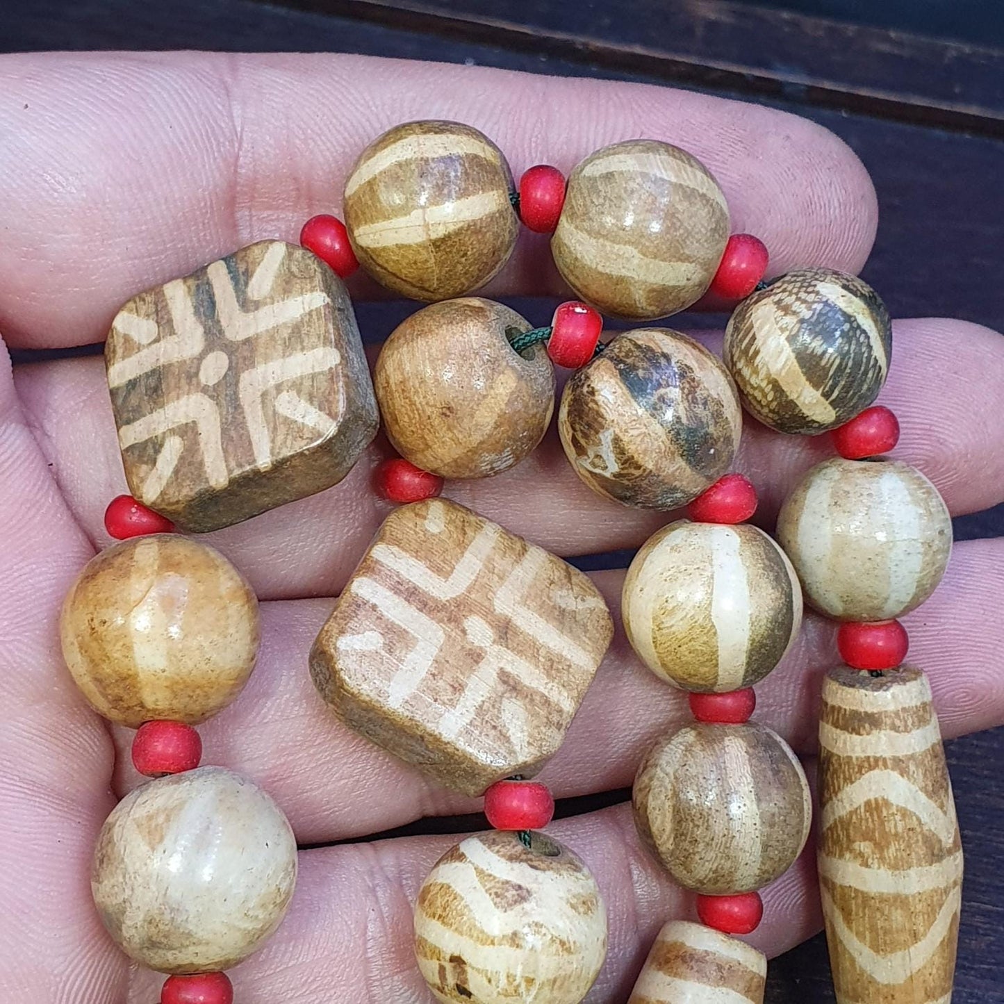 Vintage asian burmese old pumtek petrified wood stone beads necklace