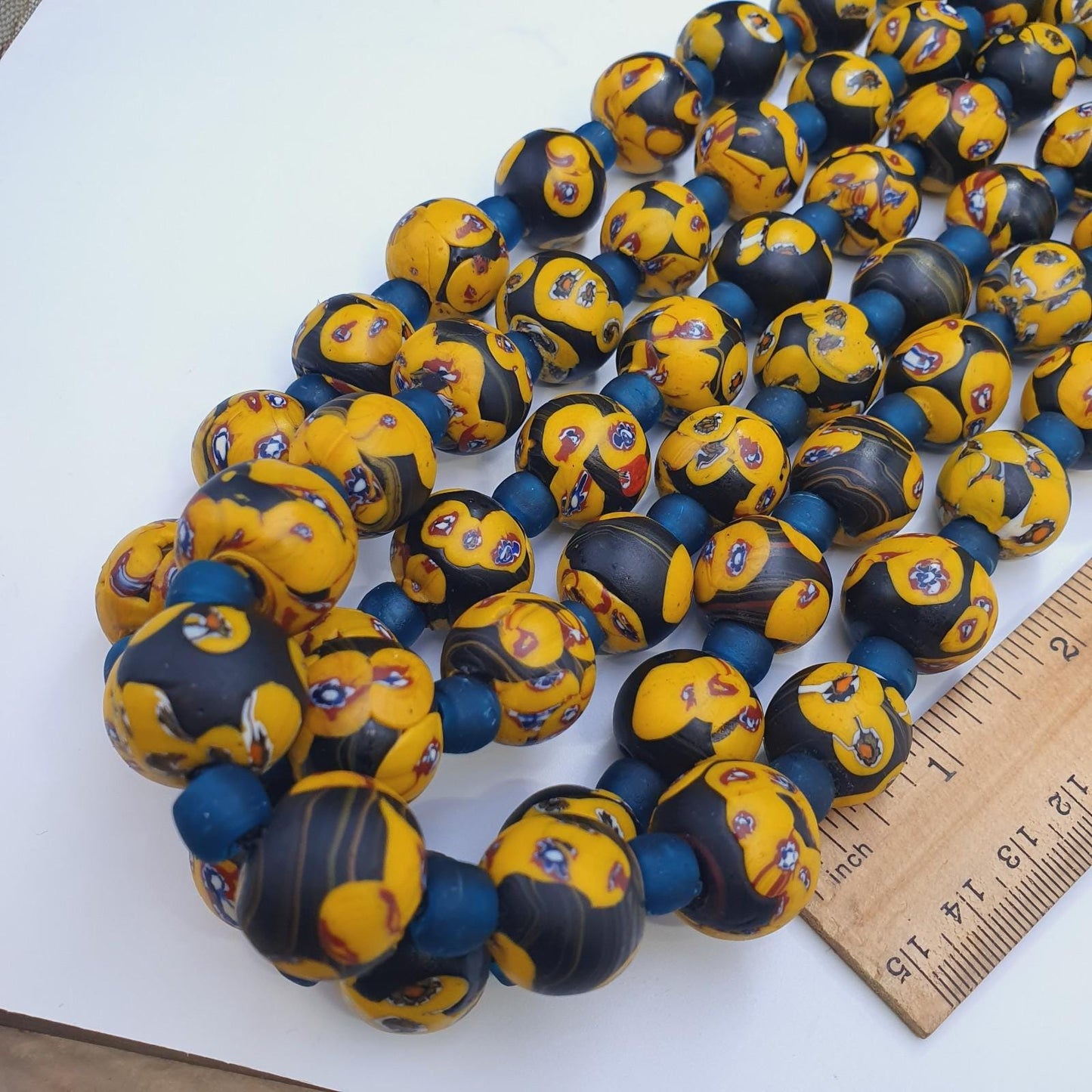 Vintage African Style Glass Bead Necklace, 17-18mm