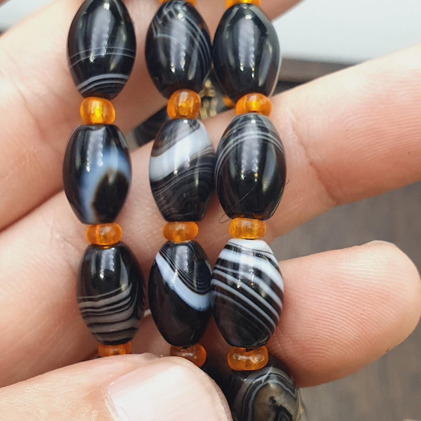 Banded Agate Necklace, Goat Eye Agate, Vintage Style 22"