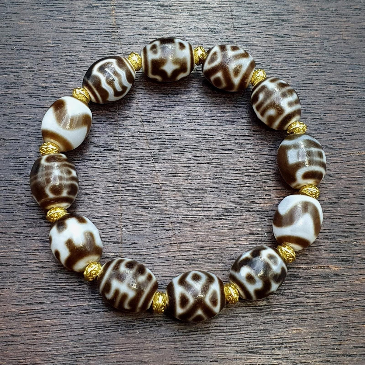 Vintage Tibetan dzi beads agate - spiritual beads bracelet protective symbols