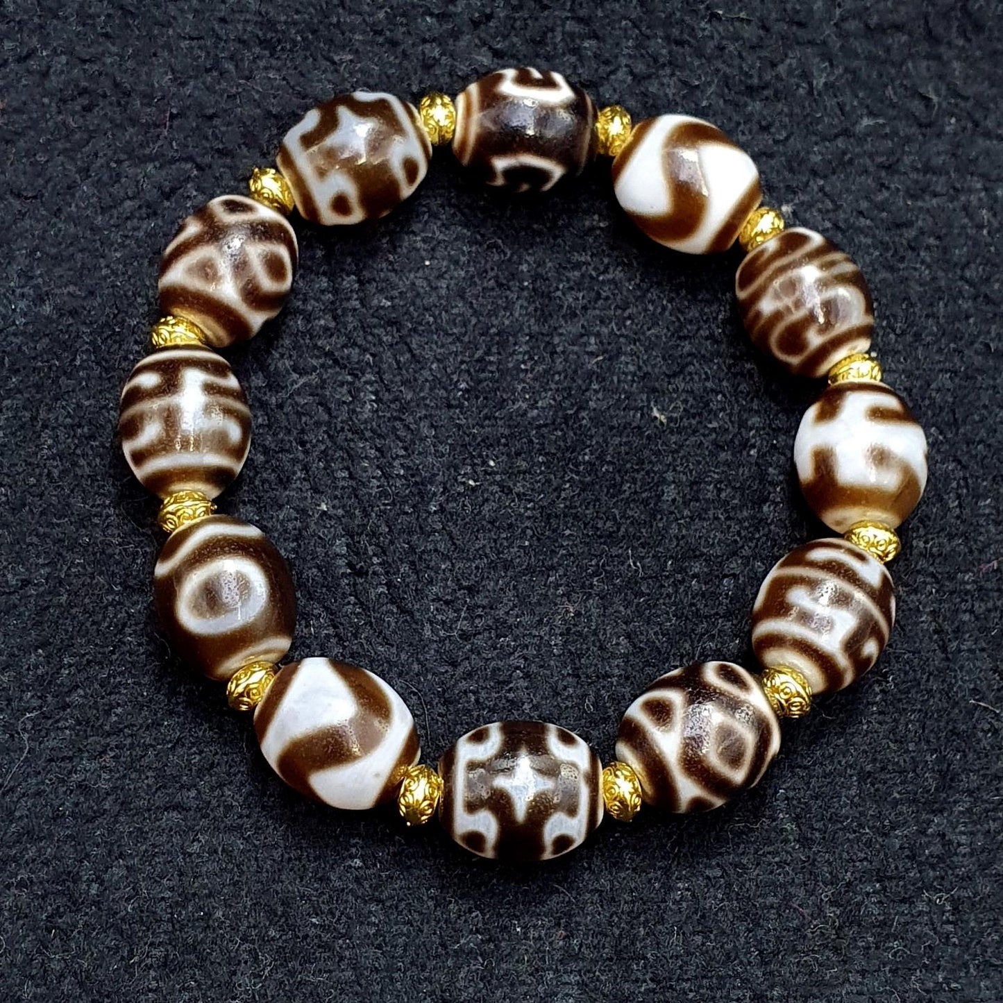 Vintage Tibetan dzi beads agate - spiritual beads bracelet protective symbols
