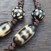 Tibetan Agate Dzi Bead Mala Necklace – Spiritual Protection
