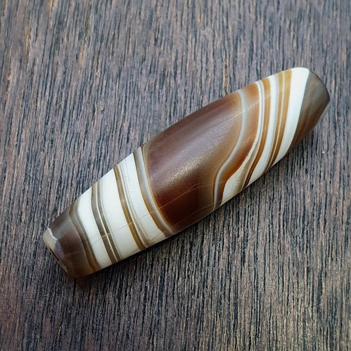 Unique himalayan tibetan agate bead suleimany eye & lines pattern agate amulet