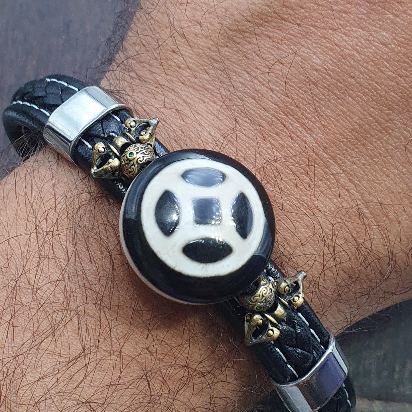 Handcrafted bracelet cross wheel motif  tibetan dzi bead pu leather bracelet