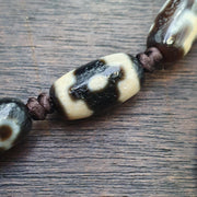 Tibetan Agate Dzi Bead Mala Necklace – Spiritual Protection