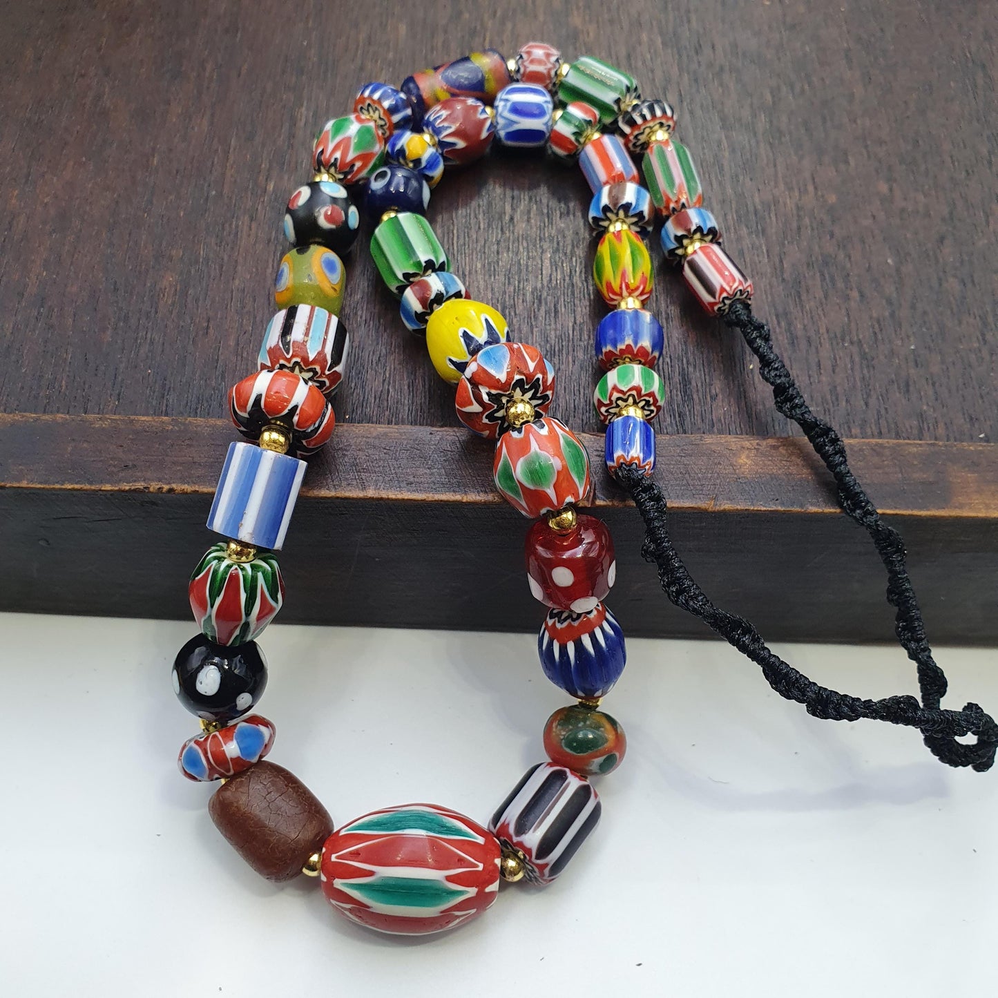 Vintage venetian african style skunk eyes and chevron beads beaded necklace #5