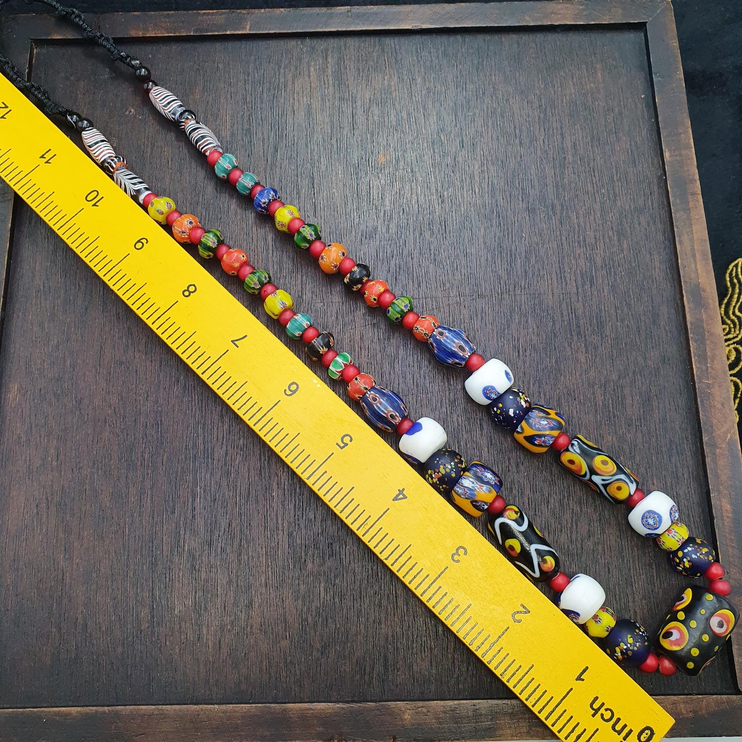Vintage venetian style skunk eyes and chevron beads beaded necklace