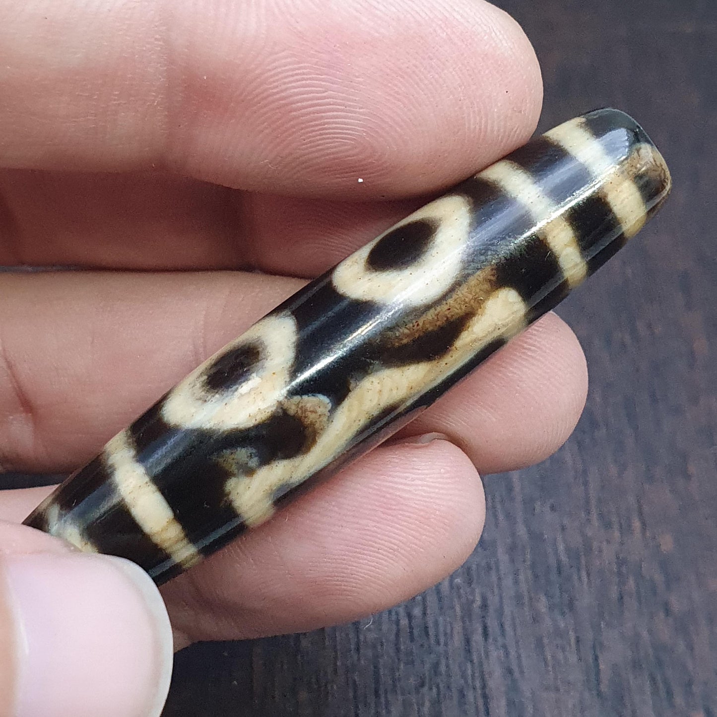 3 eyes unique pattern himalayan tibetan agate dzi bead amulet lucky charm bead