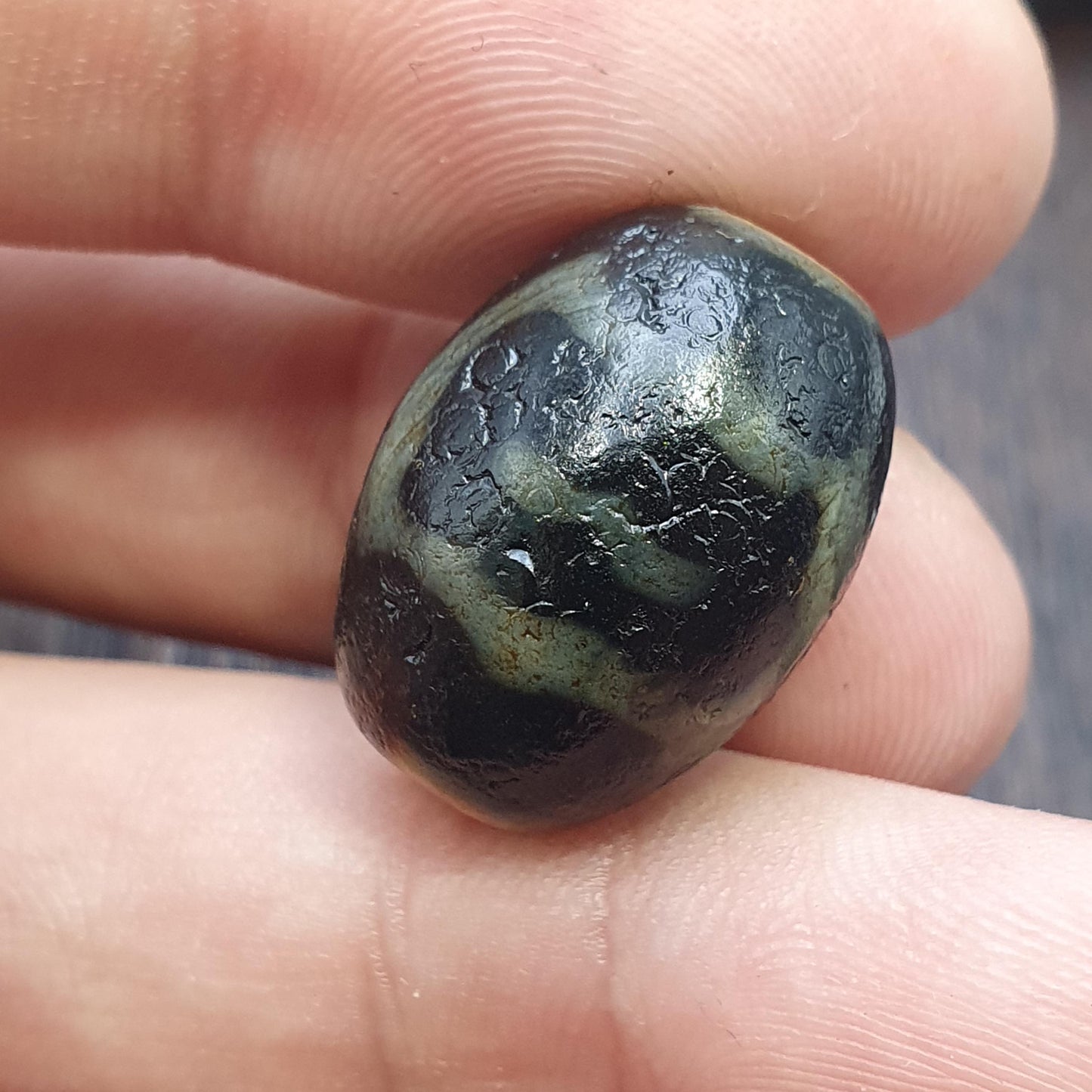 Old tibetan unique pattern eye agate stone dzi bead amulet #42
