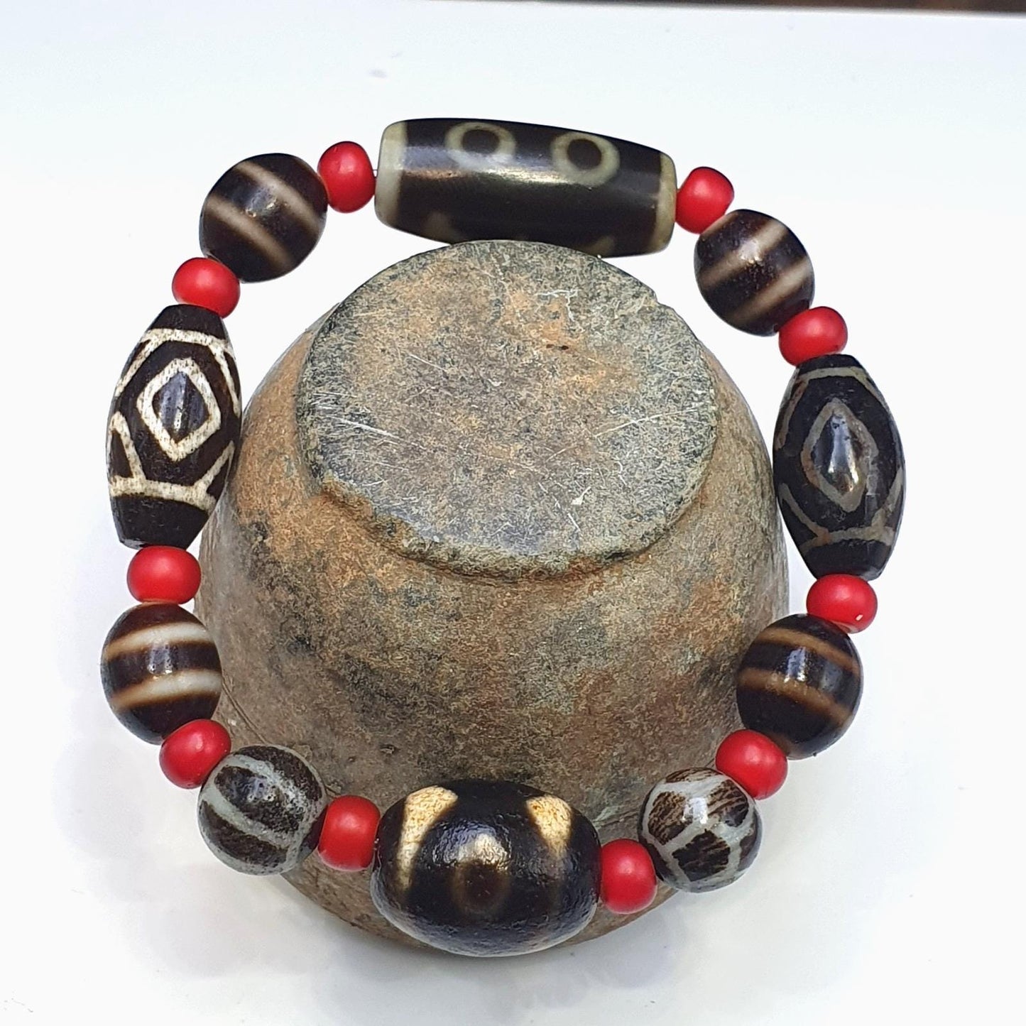 Old himalayan tibetan agate dzi beads unique pattern pyu pumtek bracelet